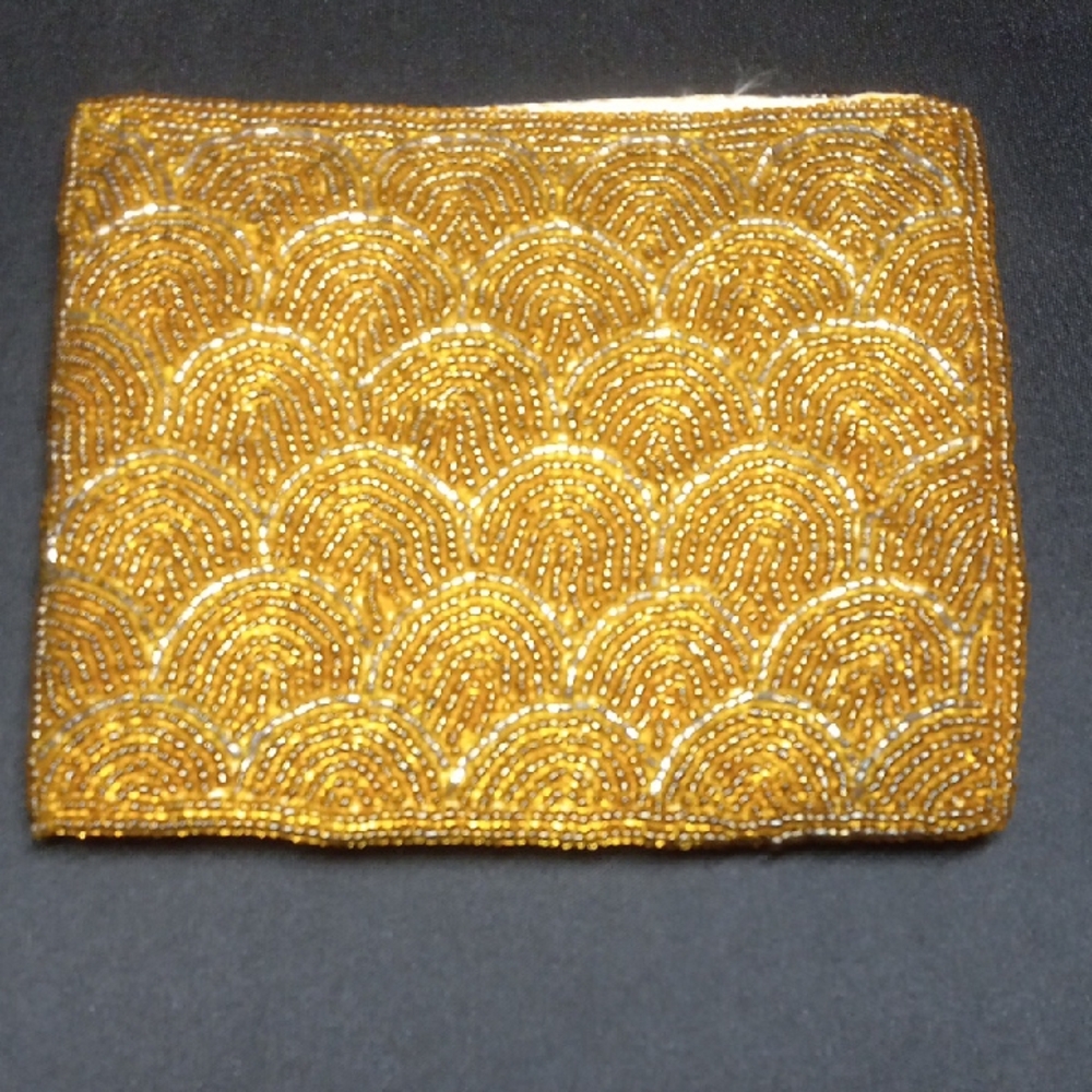 Elegant Vintage Gold Beaded Wallet